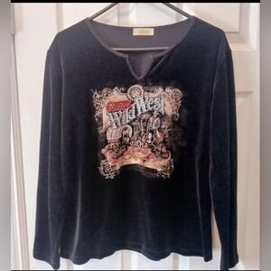 Black Long Sleeve Graphic Top Sz M
